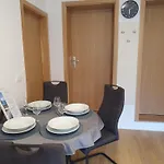 Apartmaji Pregelj * Koper