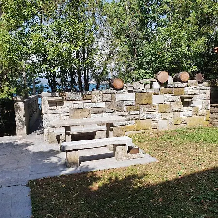 Apartmaji Pregelj Apartment