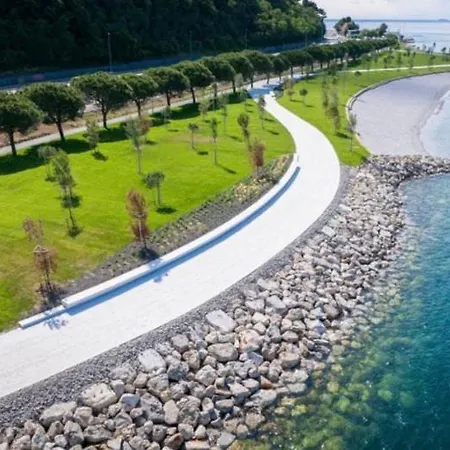 Apartmaji Pregelj * Koper