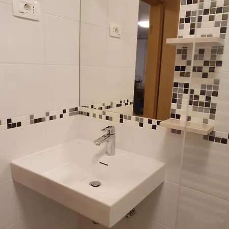 Apartmaji Pregelj Lejlighed