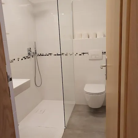 Apartmaji Pregelj Lejlighed Koper