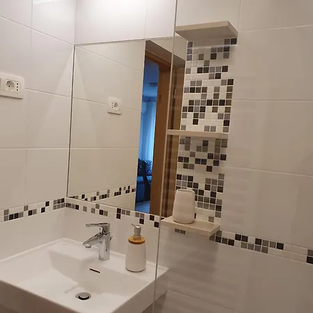 Apartmaji Pregelj Lejlighed Koper
